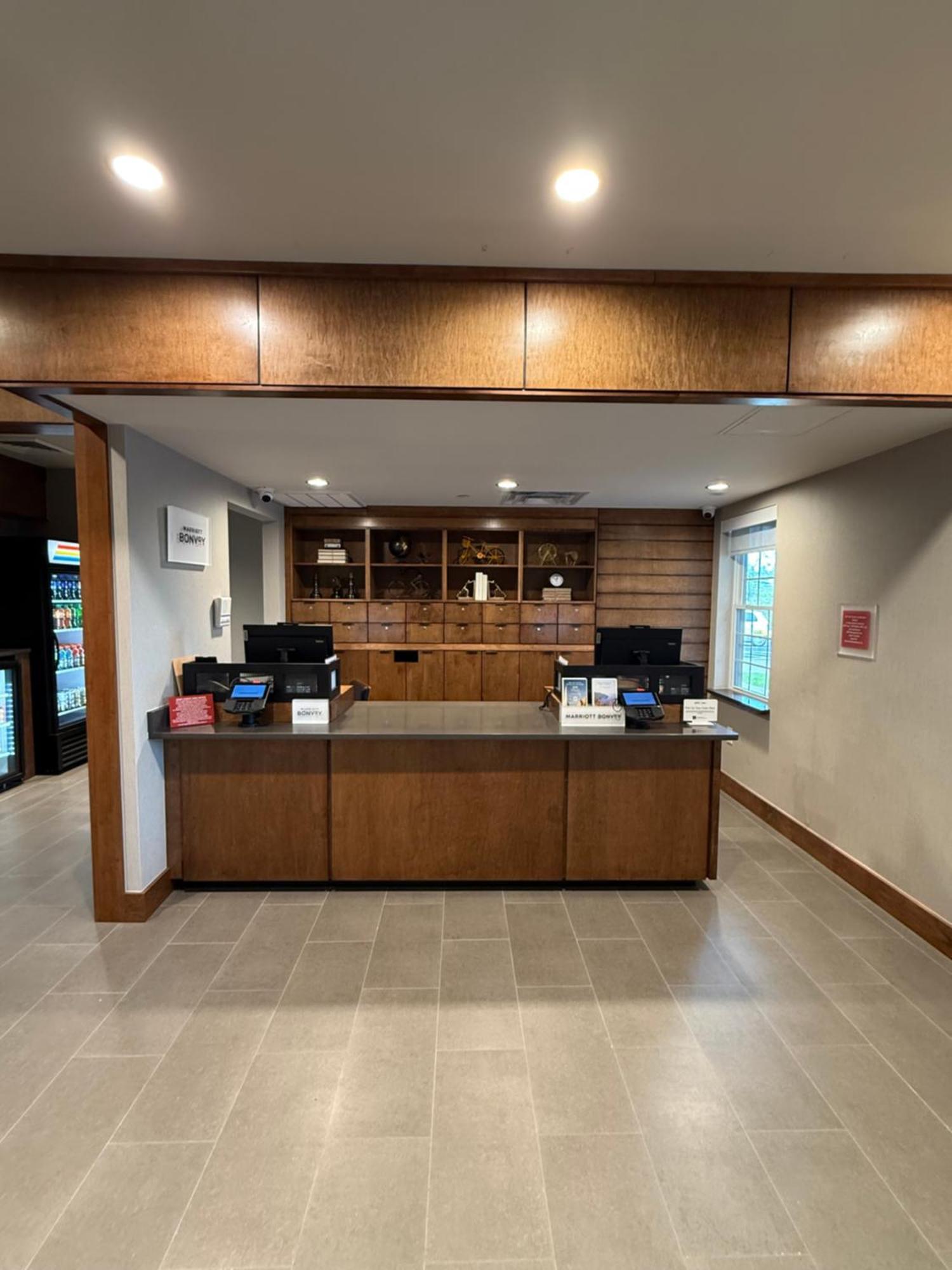 Four Points By Sheraton Bedford Manchester Airport Eksteriør billede